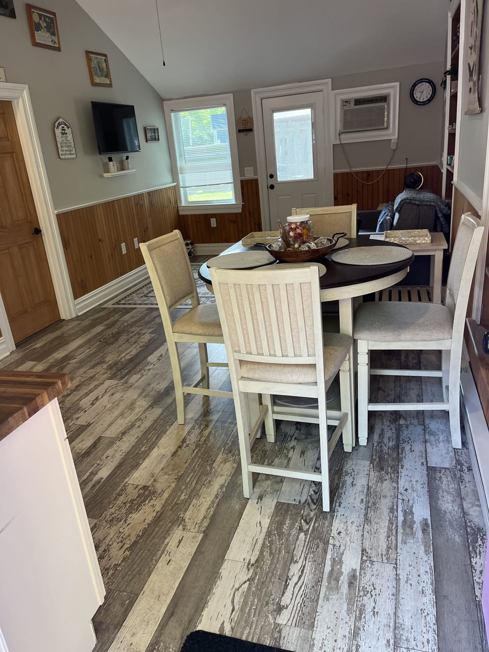 kitchen table for 4
