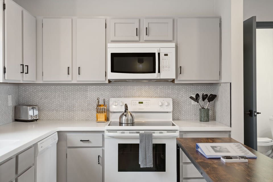 Cook, chat & make memories in a spacious kitchen with everything you need.