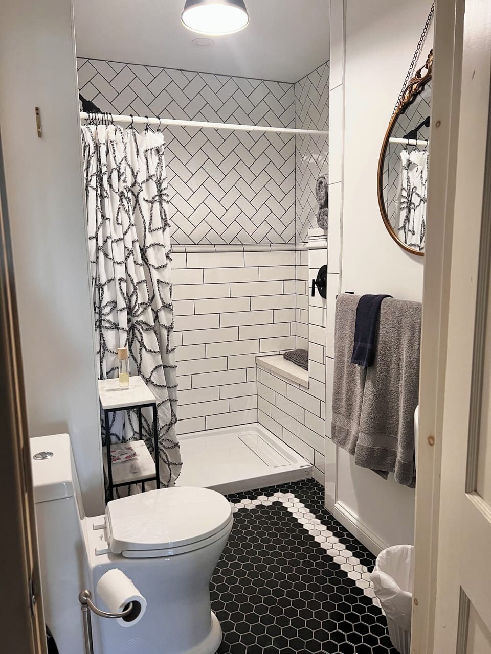 Traditional Room | Bathroom | Shower, hair dryer, bathrobes, towels