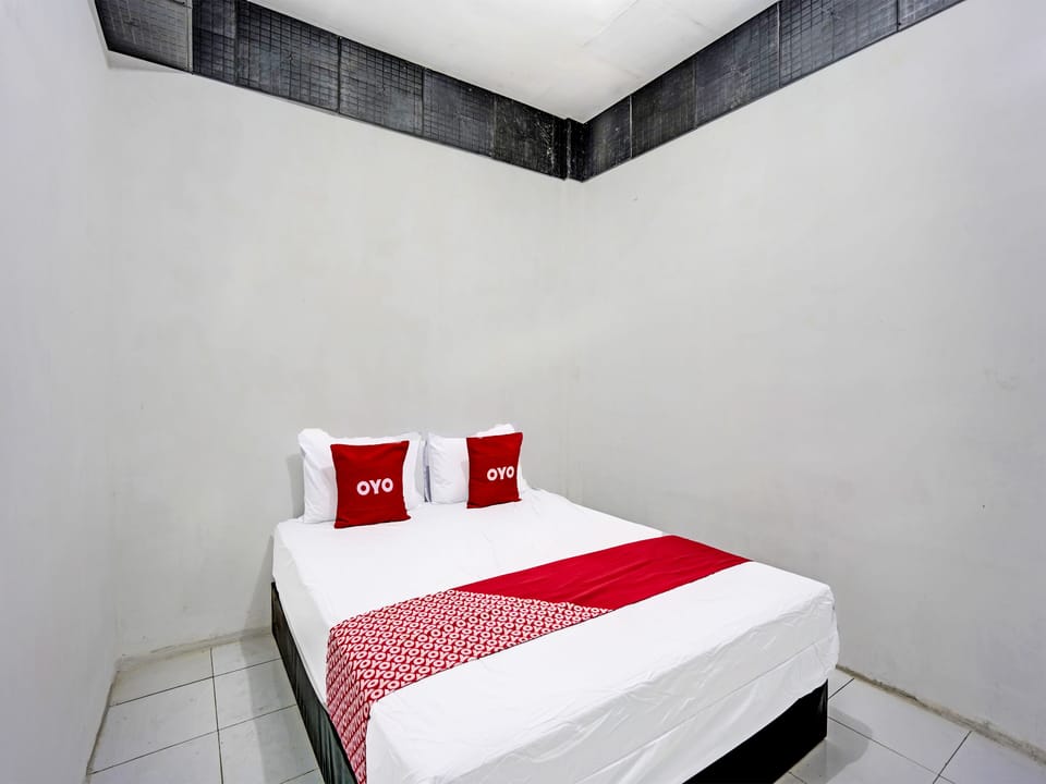 Standard Double Room | Bed sheets