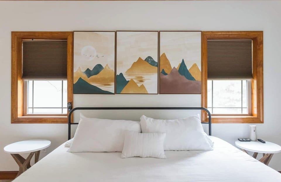 Main Level Master King Bed (Attached Bathroom)