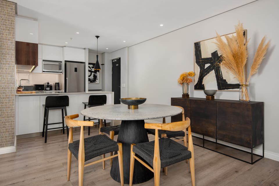 Exclusive Apartment | In-room dining