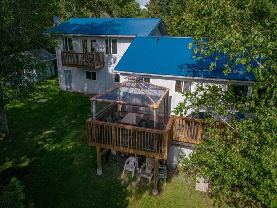Our cottage has ample room for everyone to enjoy themselves.