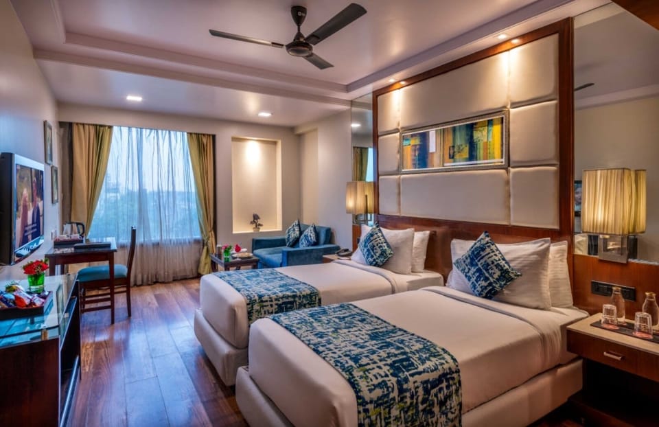 Club Double or Twin Room | Premium bedding, soundproofing, rollaway beds, bed sheets