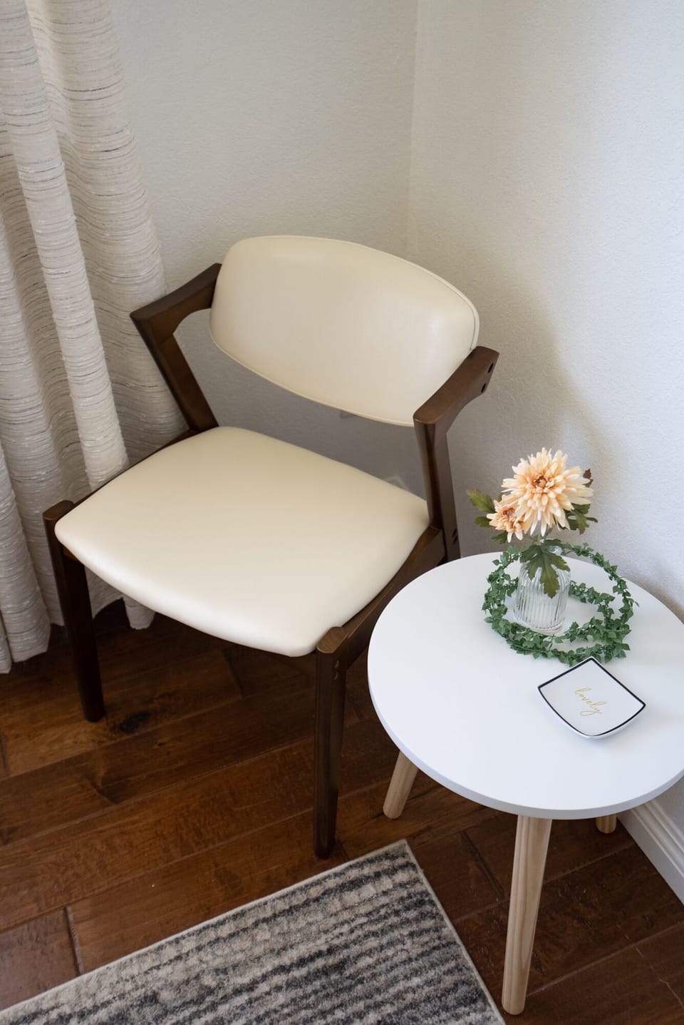 Second Bedroom seating
