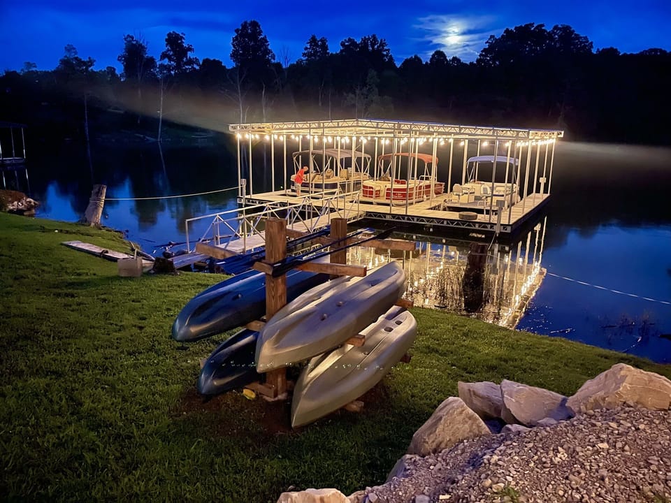 Twin Timbers covered dock