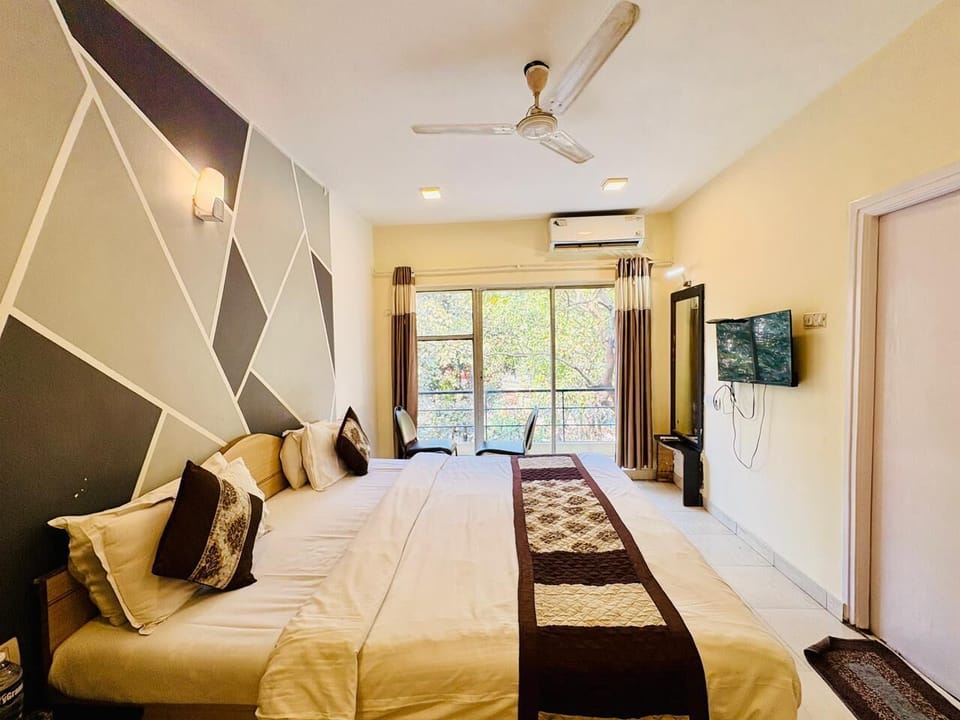 AC Premium Room