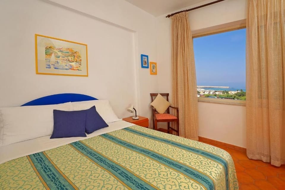 Superior Room | Free WiFi, bed sheets