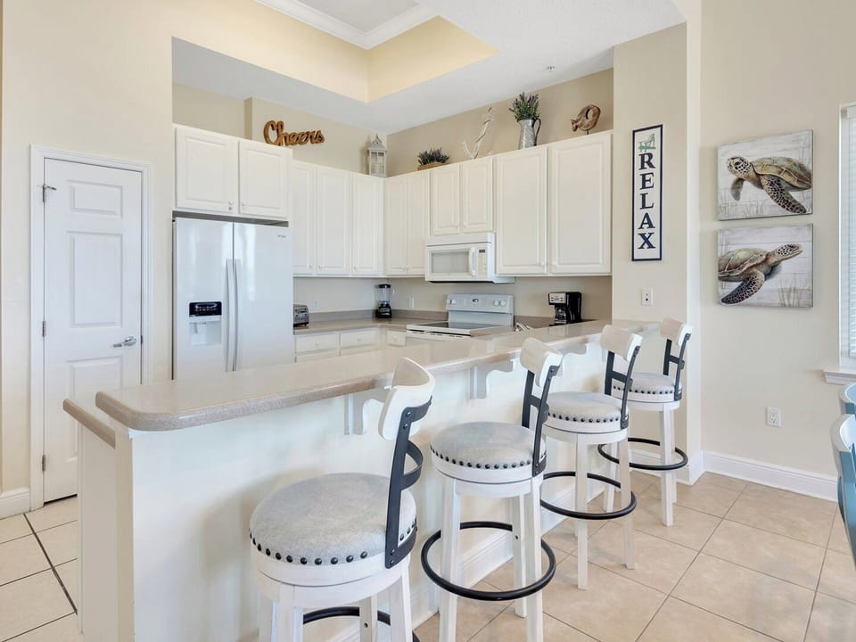 Kitchen/Bar