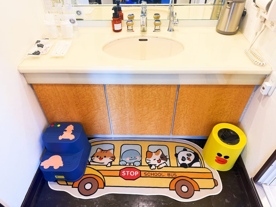 Family Double Room | Down comforters, individually decorated, bed sheets