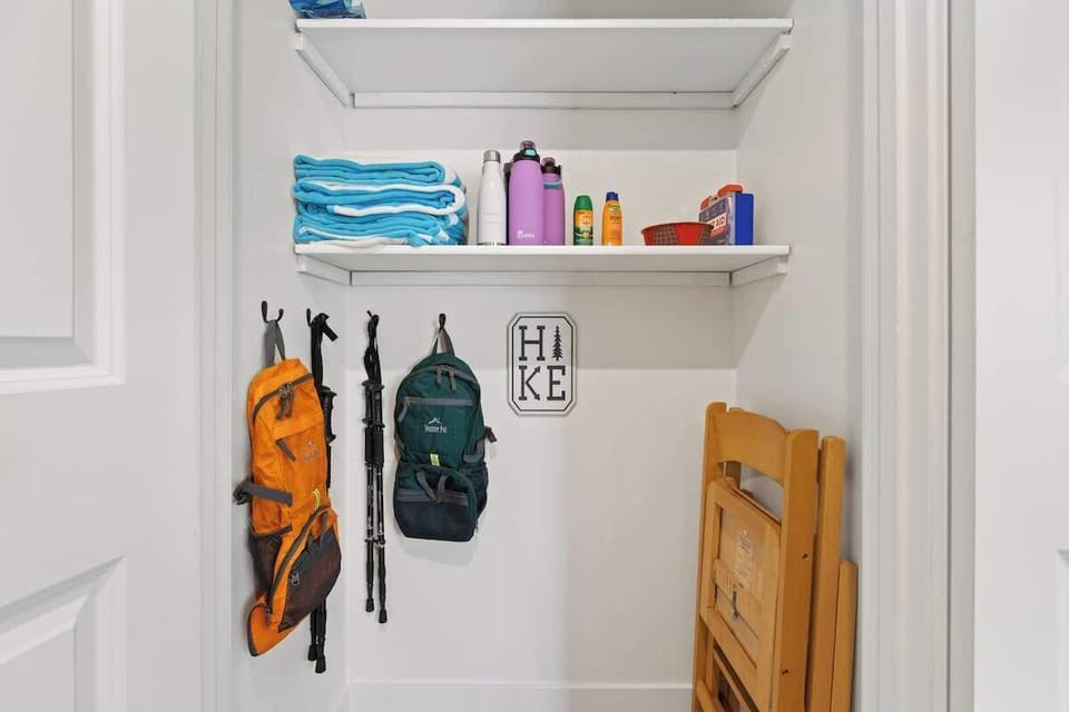 Hiking essentials for your visit to the park!