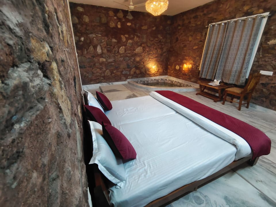 Premium Room, 1 Bedroom | 1 bedroom, premium bedding, WiFi (free), bed sheets