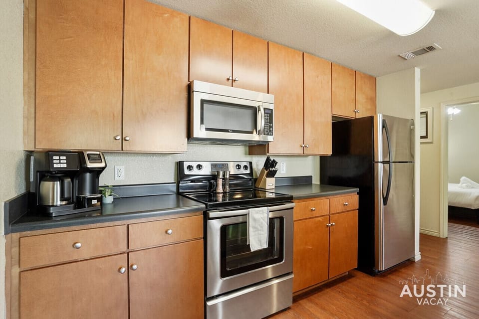Fully equipped kitchen with all the essentials plus dishwasher