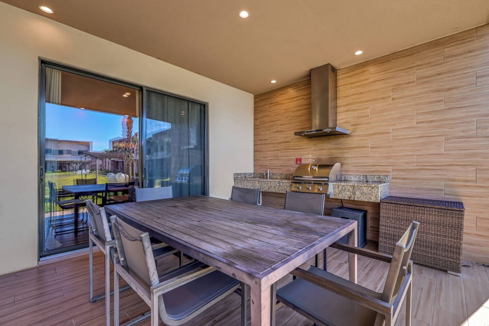 Summer kitchen on private back patio
