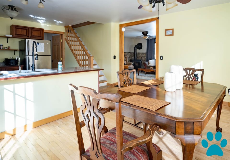 Open kitchen layout is a great spot to gather the friends or family.