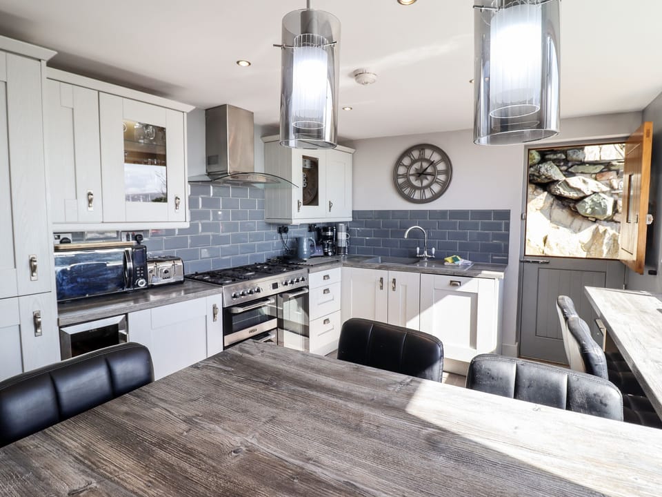 Fridge, dishwasher, electric kettle, toaster