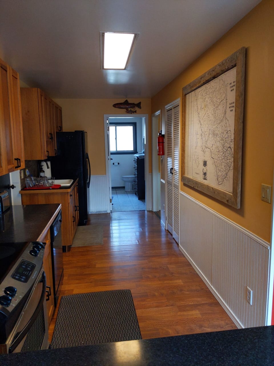 the view of the kitchen and bathroom