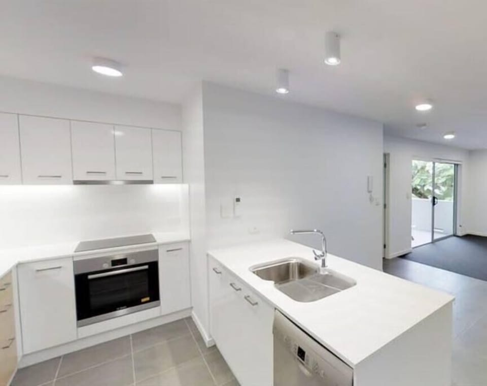 Kitchen (2)