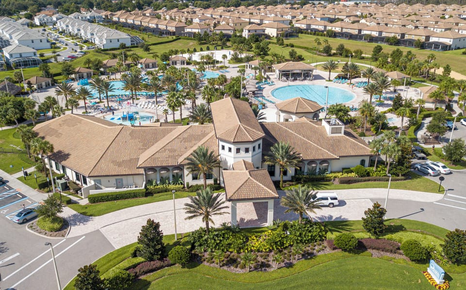 Oasis Club at ChampionsGate - Davenport aerial view 1
