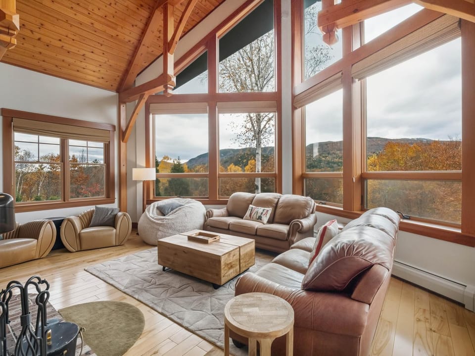 The Mansion- Exclusive Private Estate on 5 Pristine Acres (2258)