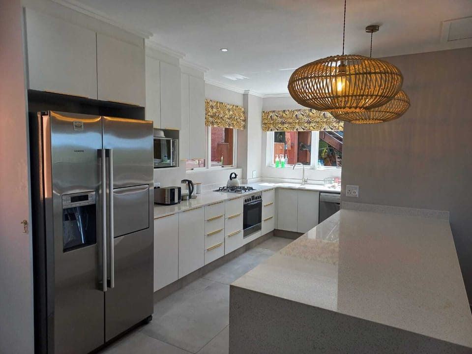 Superior Villa | Private kitchen | Electric kettle