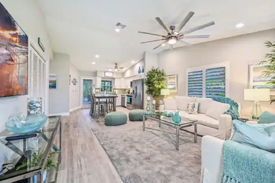 Kitchen w/table w/4 chairs.  (6 chairs optional).