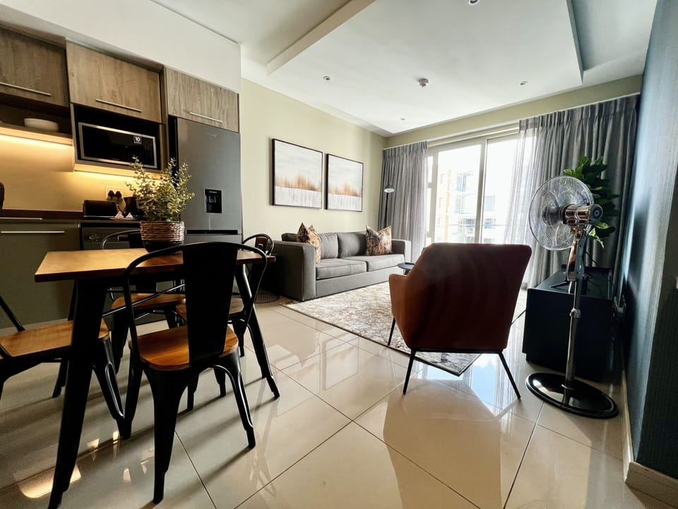 Grand Apartment | In-room dining