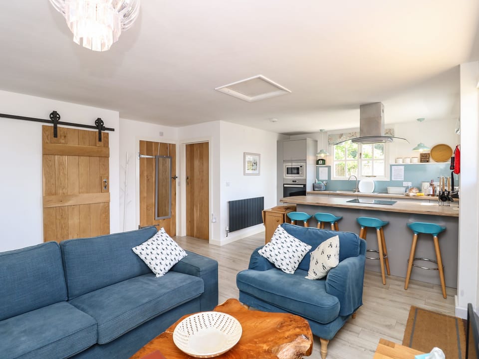 Cottage | Living area