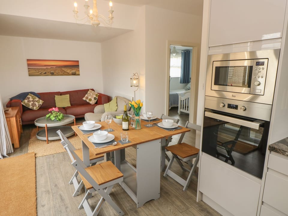 Fridge, dishwasher, electric kettle, toaster
