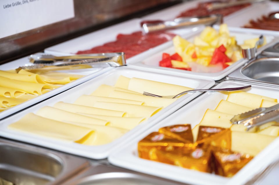 Free daily self-serve breakfast