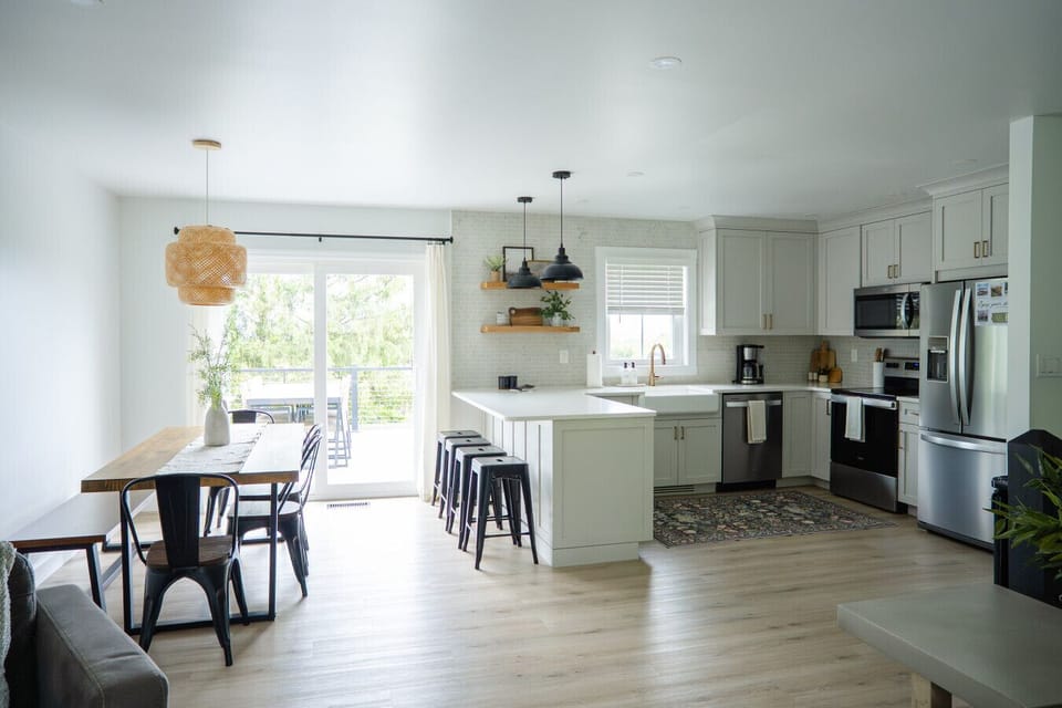 kitchen/diningroom