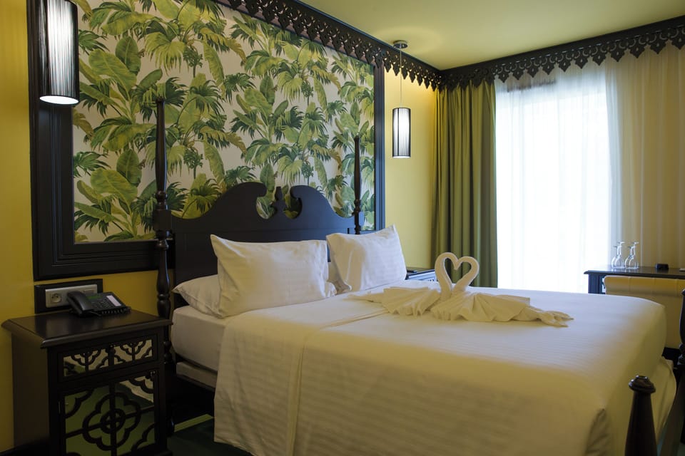 CHAMBRE SUPERIEURE HORS PETIT DEJEUNER | Premium bedding, minibar, in-room safe, desk