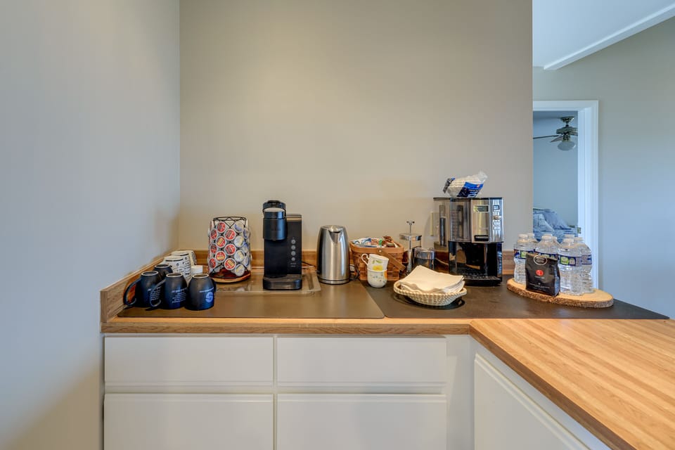 Coffee Bar | Upper Level