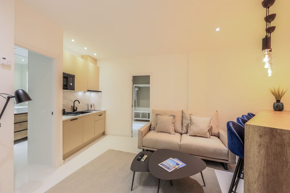 Main view of the lounge space