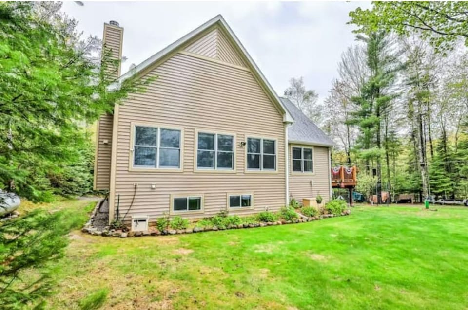 Plenty of space and privacy for all kinds of fun outdoor activities.