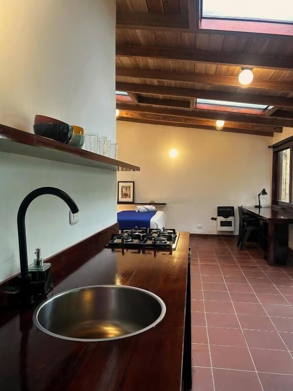 Apartment | Private kitchen | Mini-fridge, dishwasher, electric kettle, cookware/dishes/utensils