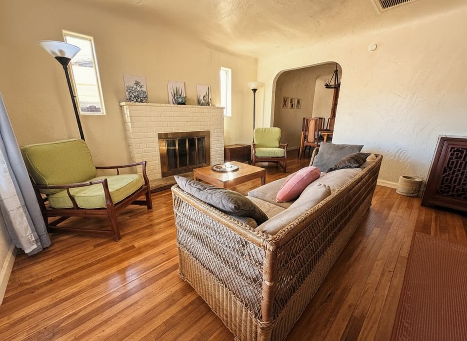The living room is full of furniture from the Far East and is perfect for reunions.