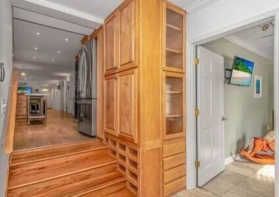 99d30042 242a 40a9 8dee e4bb0d5db0e7