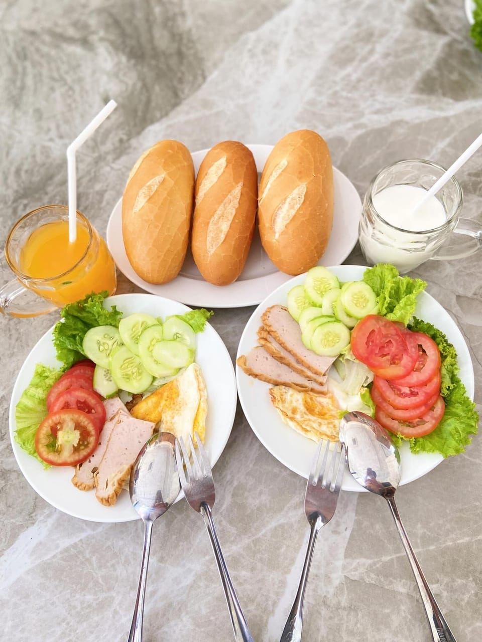 Free daily local cuisine breakfast