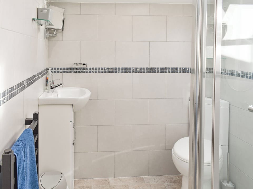 Shower room | Tryfar House, Harlech