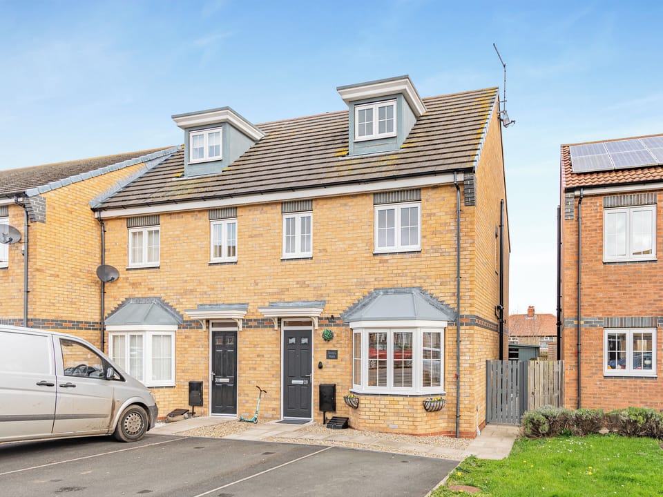 Double bedroom | Bernie&rsquo;s Watch, Whitby