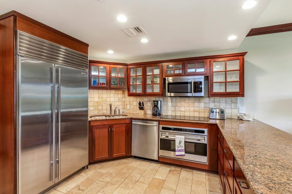 Waipouli Beach Resort A301 - Gourmet Kitchen