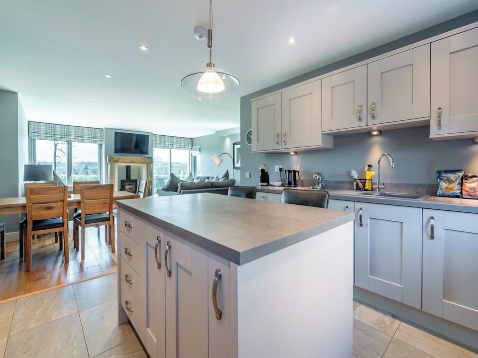 Kitchen | Speed The Plough - Paddockhall Cottages, Linlithgow, near Edinburgh 