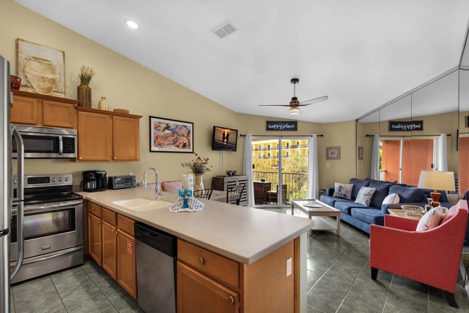Living space and kitchen