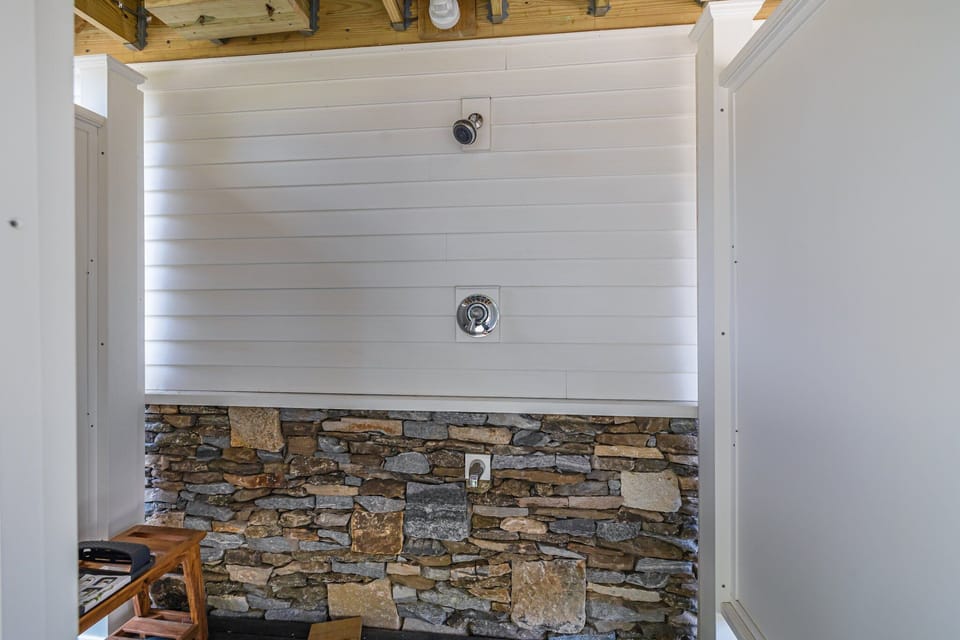 Outdoor Shower 