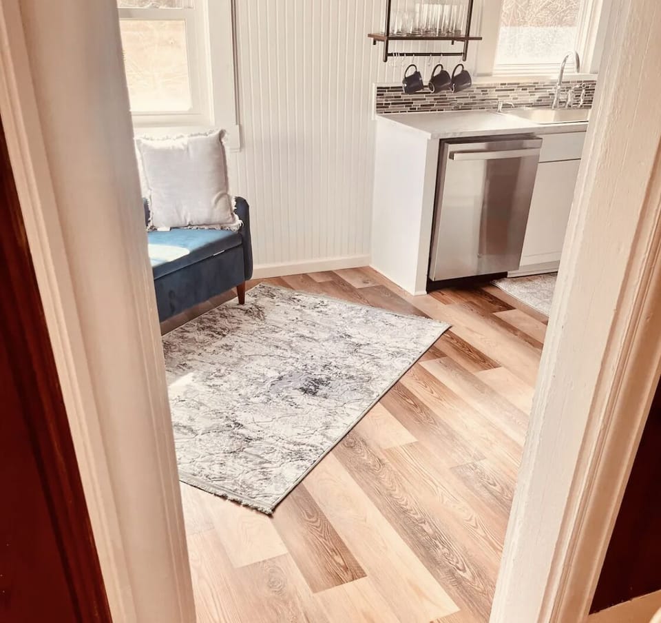 Breakfast Nook off the the kitchen