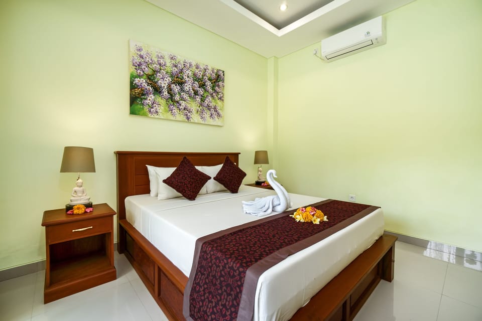 Minibar, in-room safe, desk, soundproofing