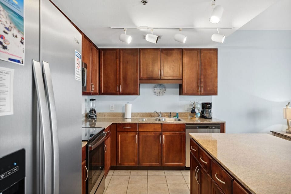 Well Equipped Kitchen!