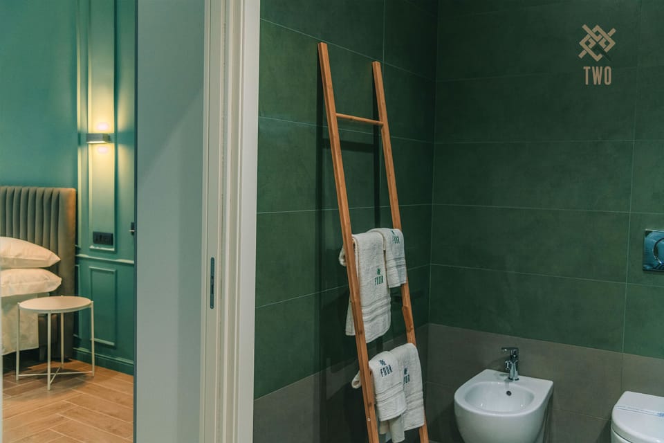 Comfort Quadruple Room | Bathroom | Shower, hair dryer, bathrobes, bidet
