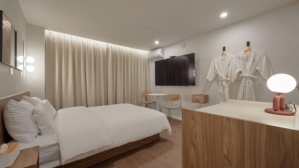Music | Premium bedding, individually decorated, individually furnished